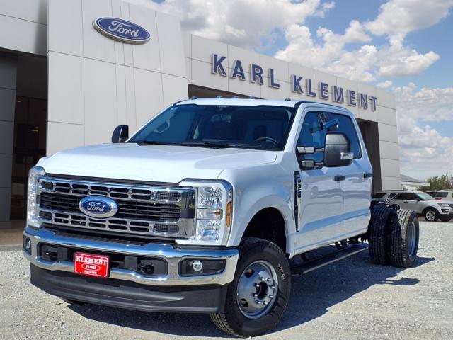 2024 Ford F-350 Super Duty XL 4WD CREW Cab 179 WB 60 CA