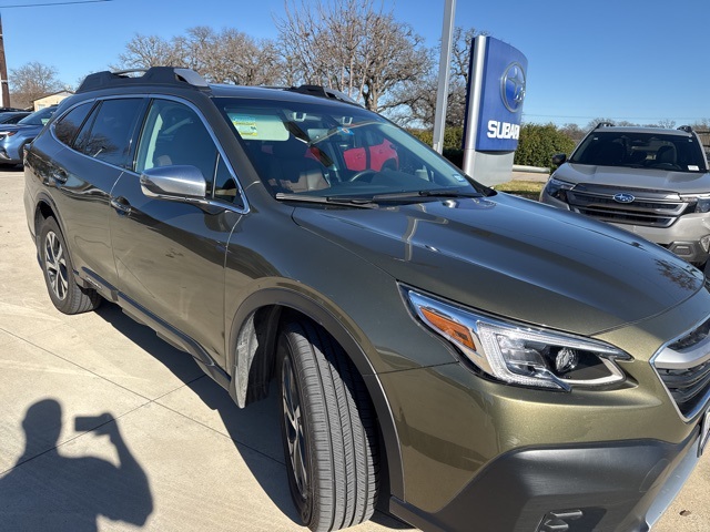 2022 Subaru Outback Touring