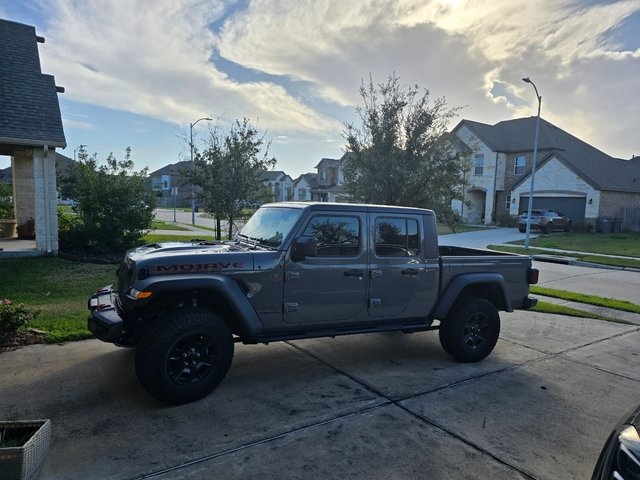 2023 Jeep Gladiator Mojave