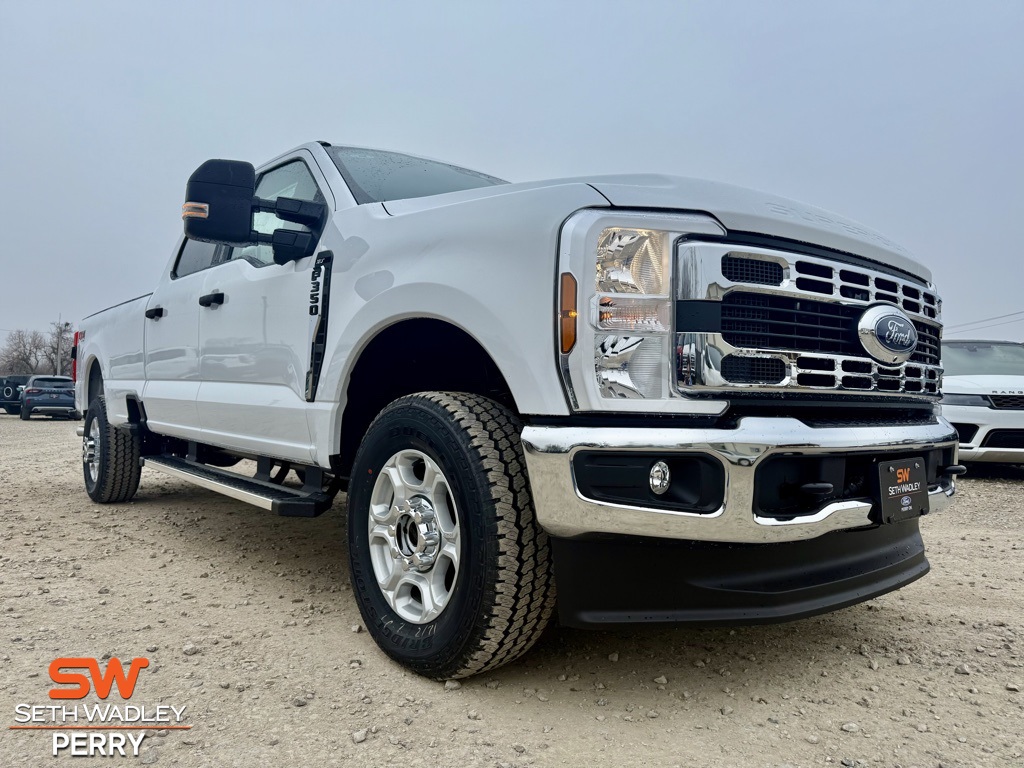 2025 Ford F-350SD XLT