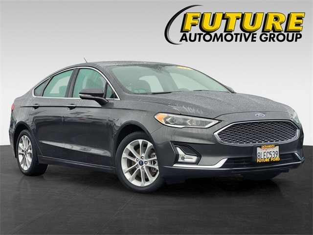 2019 Ford Fusion Energi Titanium