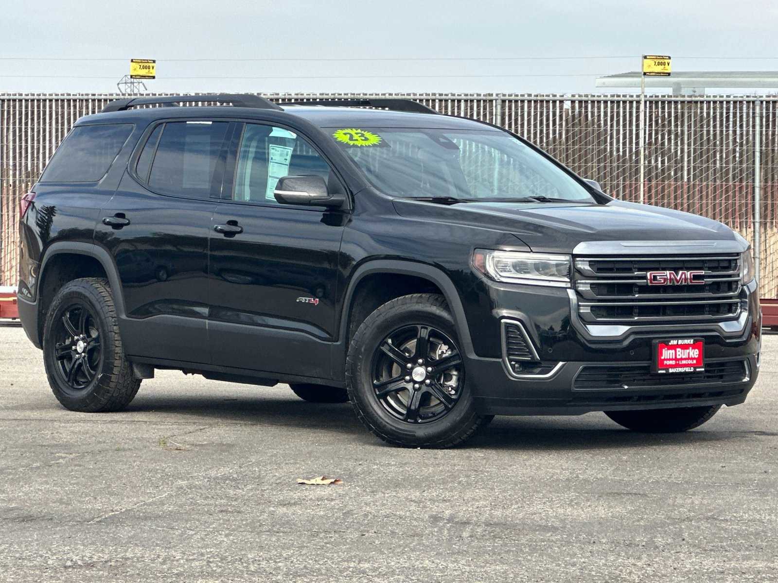 2023 GMC Acadia AT4