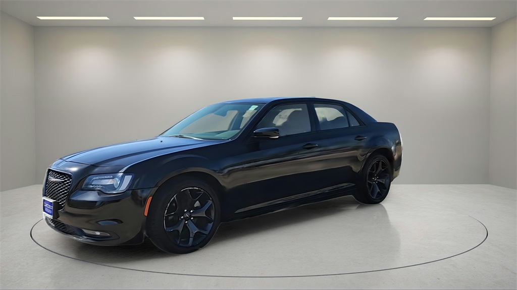 Used 2023 Chrysler 300 S with VIN 2C3CCABG7PH624392 for sale in Irving, TX