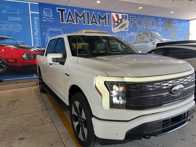 2023 Ford F-150 Lightning Platinum