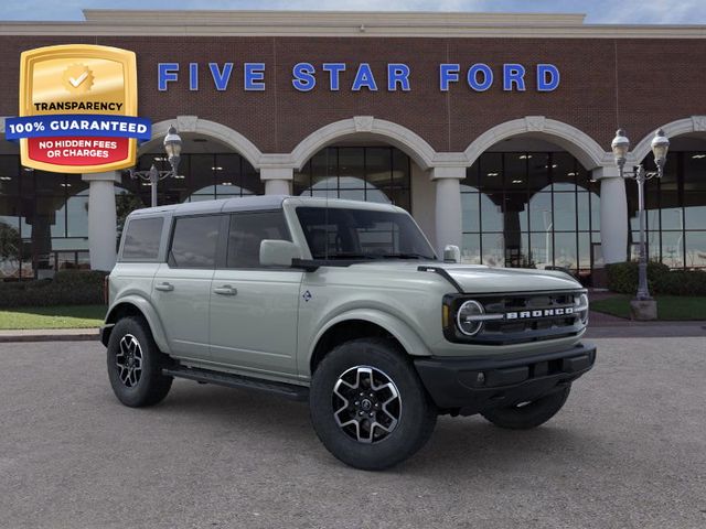 2024 Ford Bronco Outer Banks