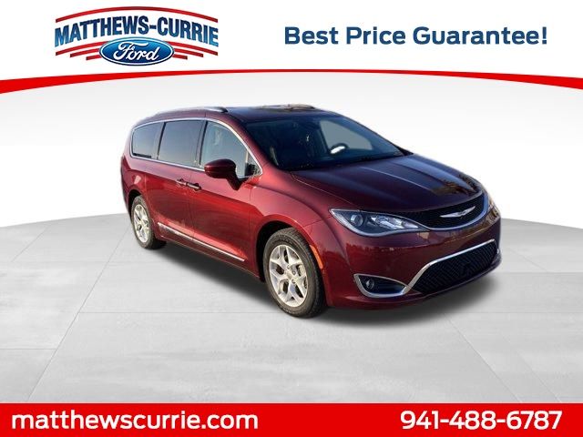 2017 Chrysler Pacifica Touring L Plus