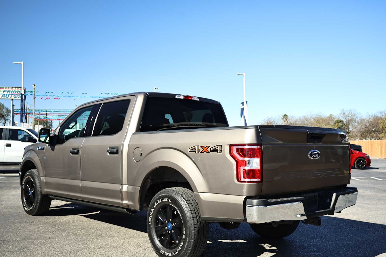 2020 Ford F-150 XLT photo 3