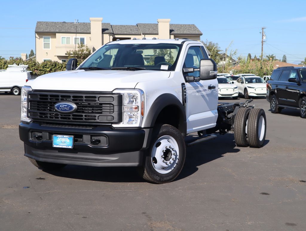 2024 Ford F-550SD XL