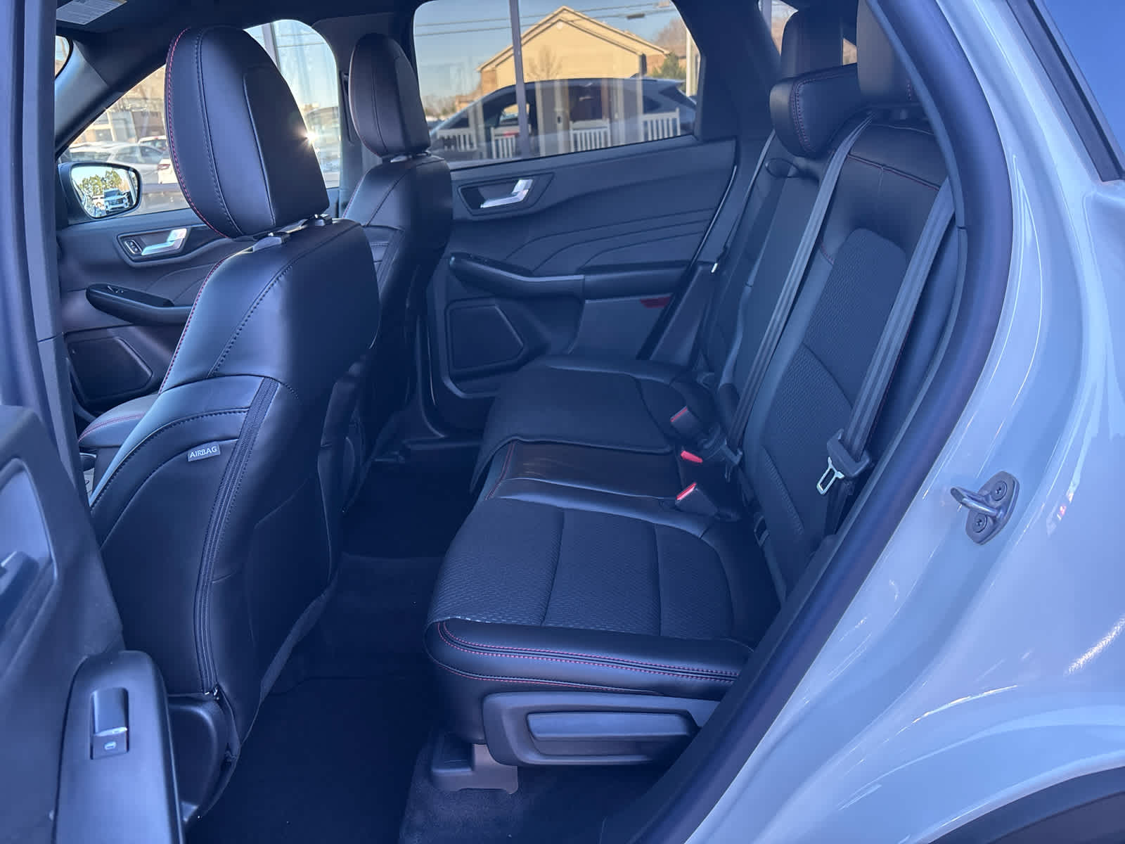 2025 Ford Escape ST-Line photo 19