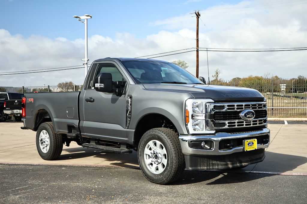 2024 Ford F-350SD XLT