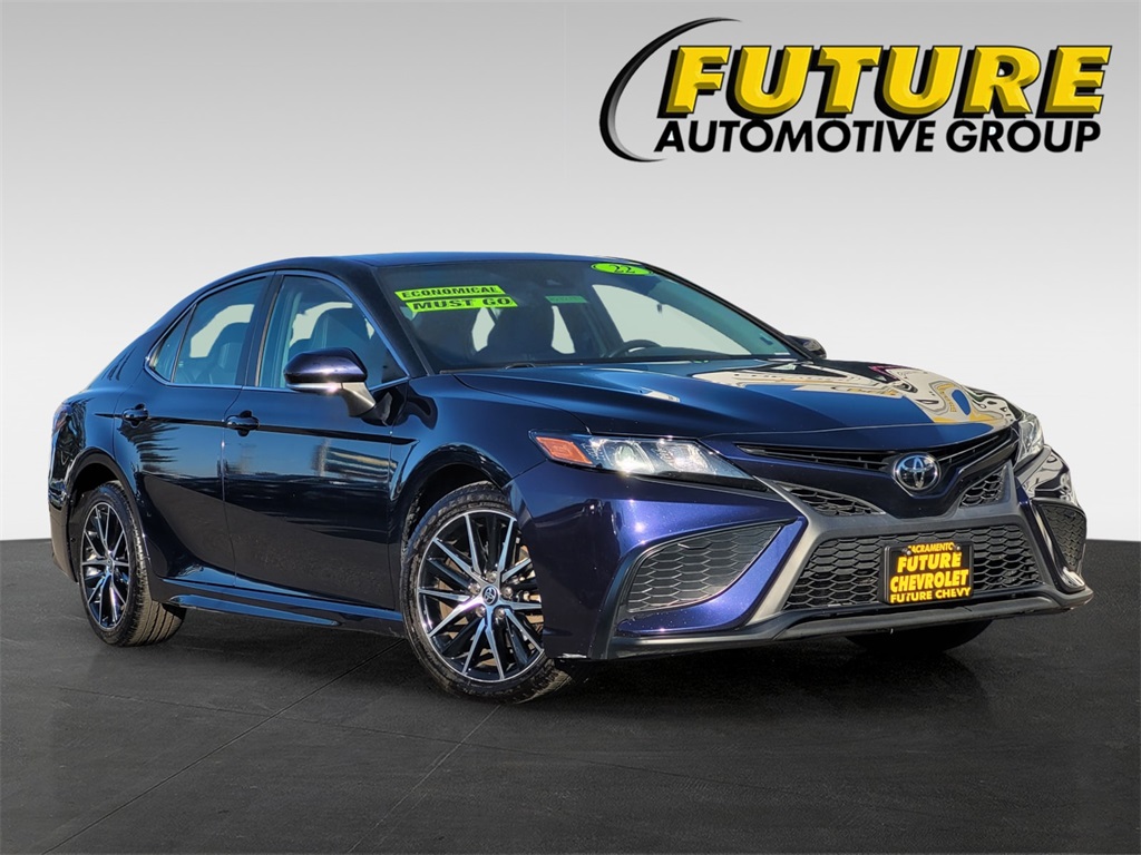 2022 Toyota Camry SE Nightshade