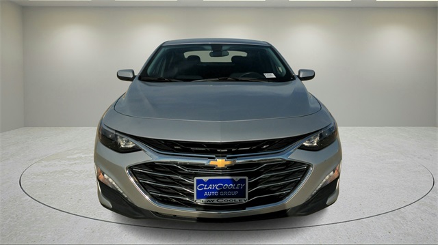 Used 2022 Chevrolet Malibu 1LT with VIN 1G1ZD5ST3NF109615 for sale in Irving, TX