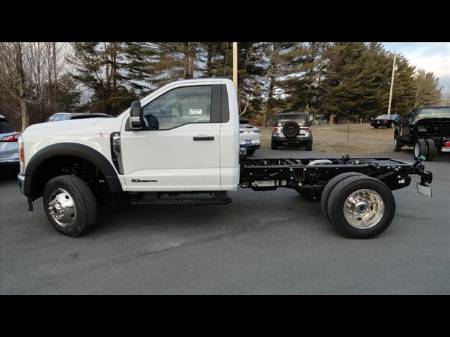 2024 Ford Chassis Cab F-550® XL