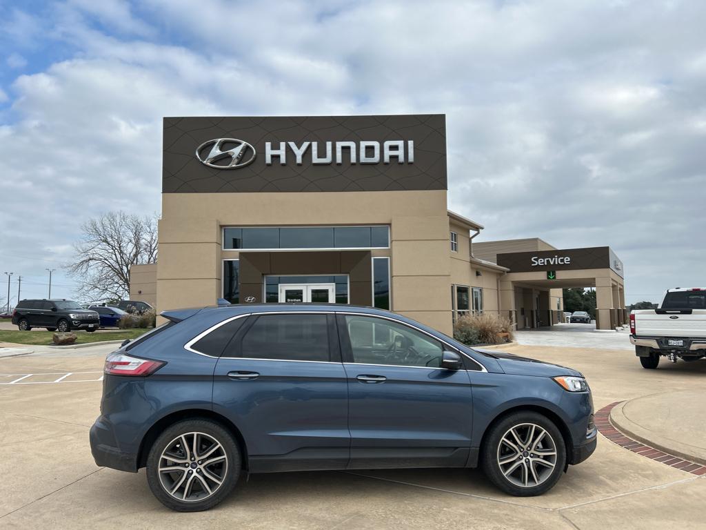 2019 Ford Edge Titanium