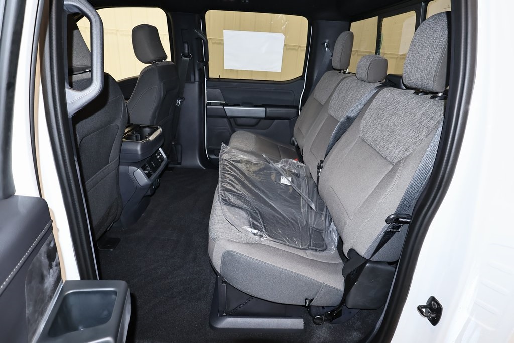 2025 Ford F-150 XLT photo 12