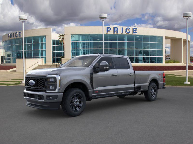 2024 Ford Super Duty F-350® LARIAT