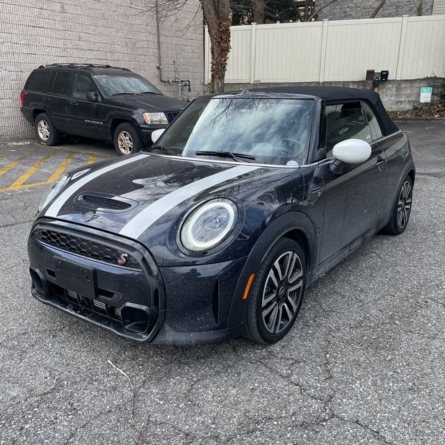 2022 Mini Cooper S Iconic