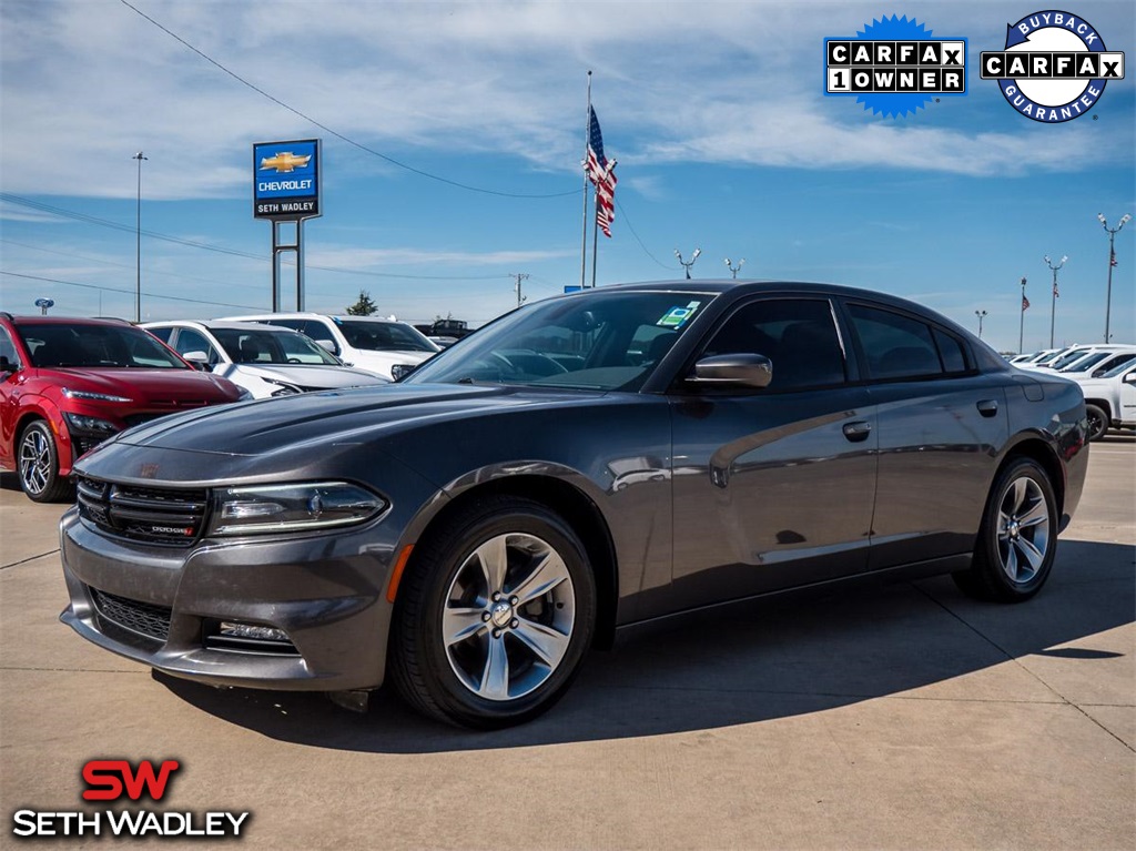 2016 Dodge Charger SXT