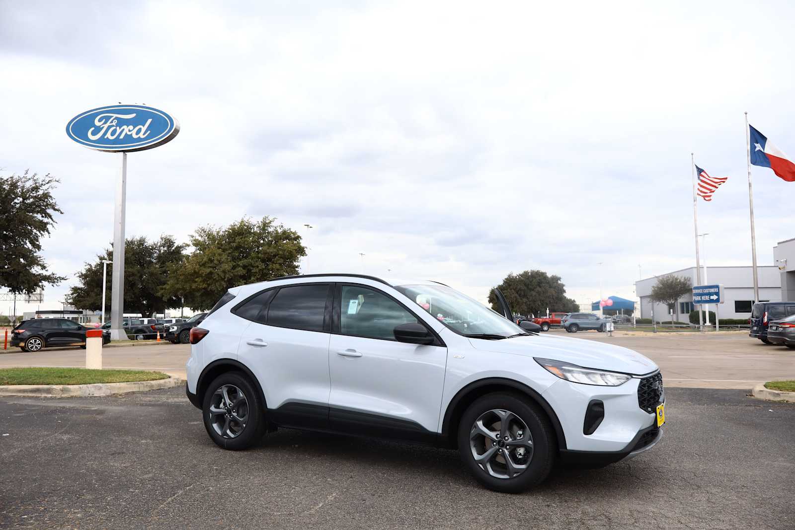 2025 Ford Escape ST-Line