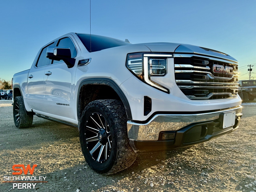 2022 GMC Sierra 1500 SLT