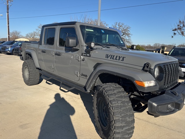 2022 Jeep Gladiator Willys