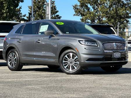 2022 Lincoln Nautilus Standard