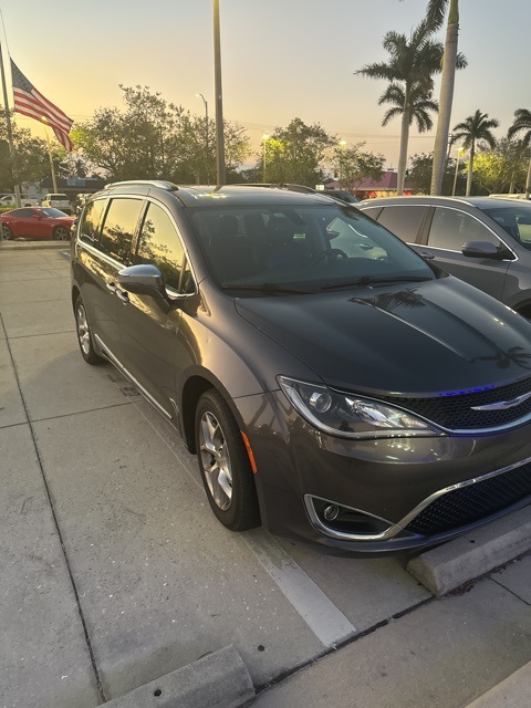 2020 Chrysler Pacifica Limited