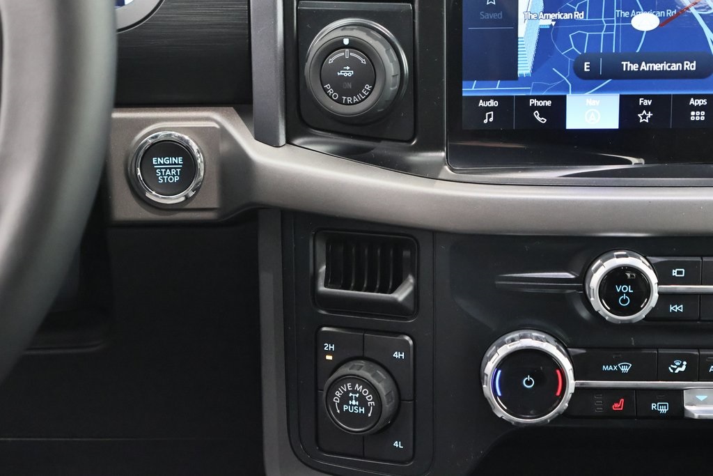 2025 Ford F-150 XLT photo 15