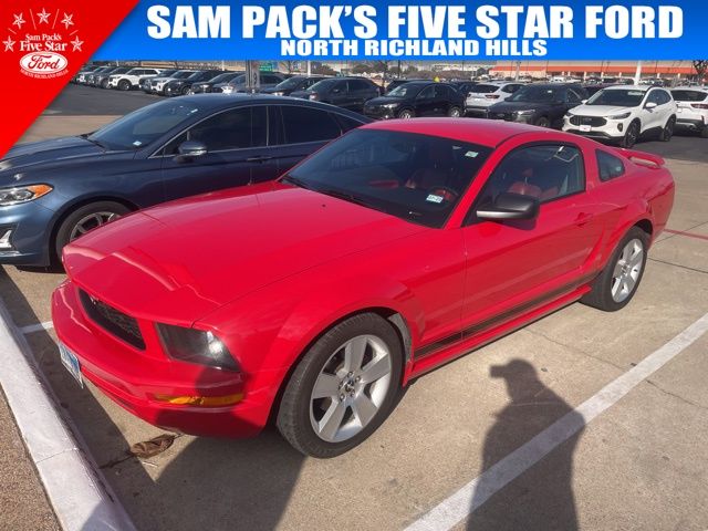 2005 Ford Mustang V6 Premium