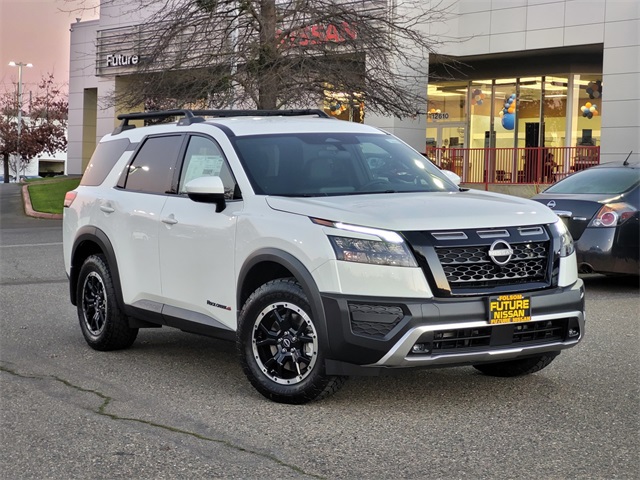 2025 Nissan Pathfinder Rock Creek