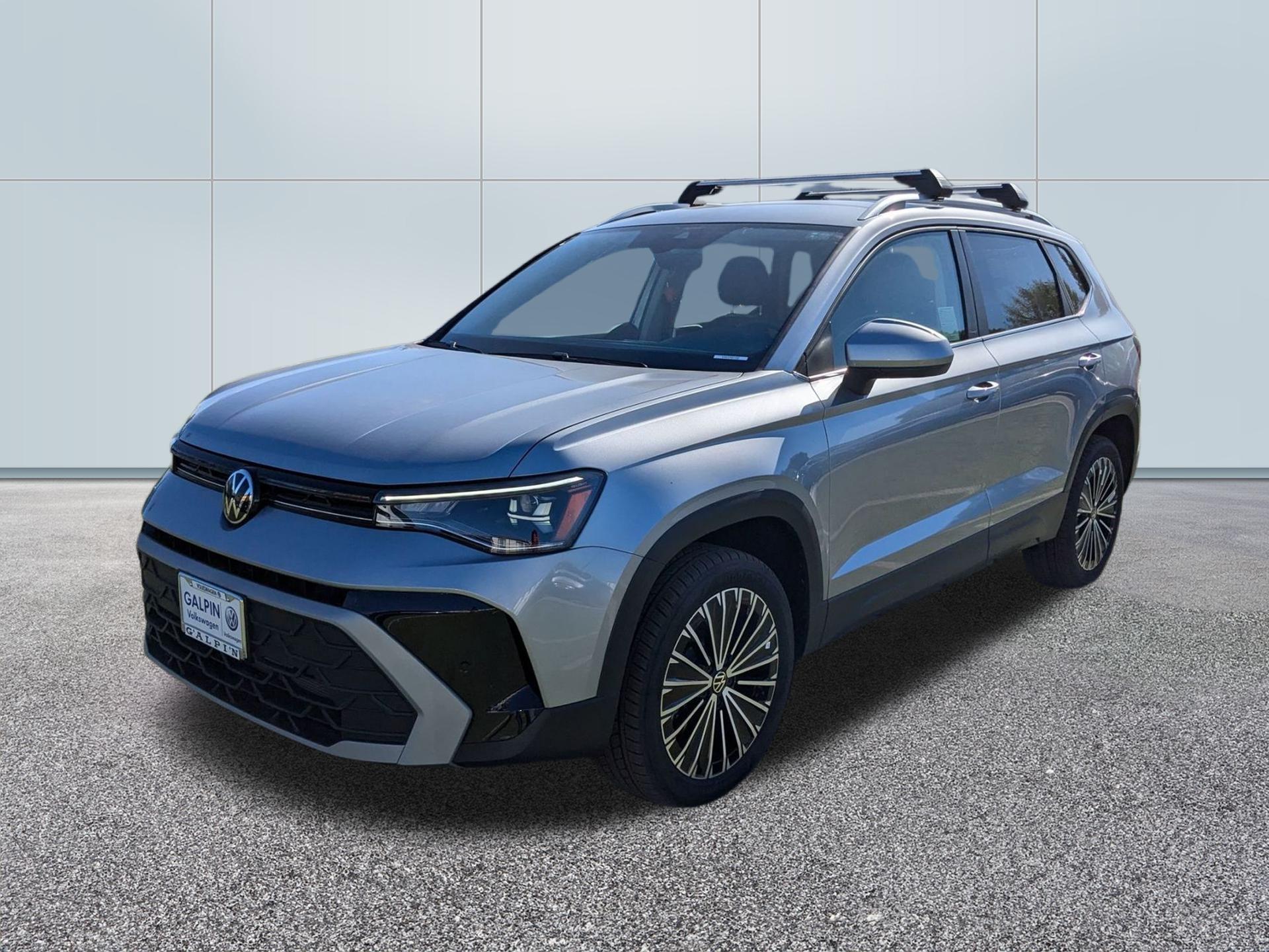 New 2025 Volkswagen Taos SE