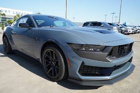 2024 Ford Mustang Dark Horse