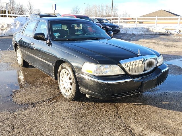 2007 Lincoln Town Car Signature