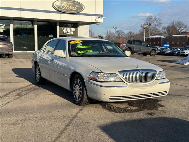 2004 Lincoln Town Car Ultimate