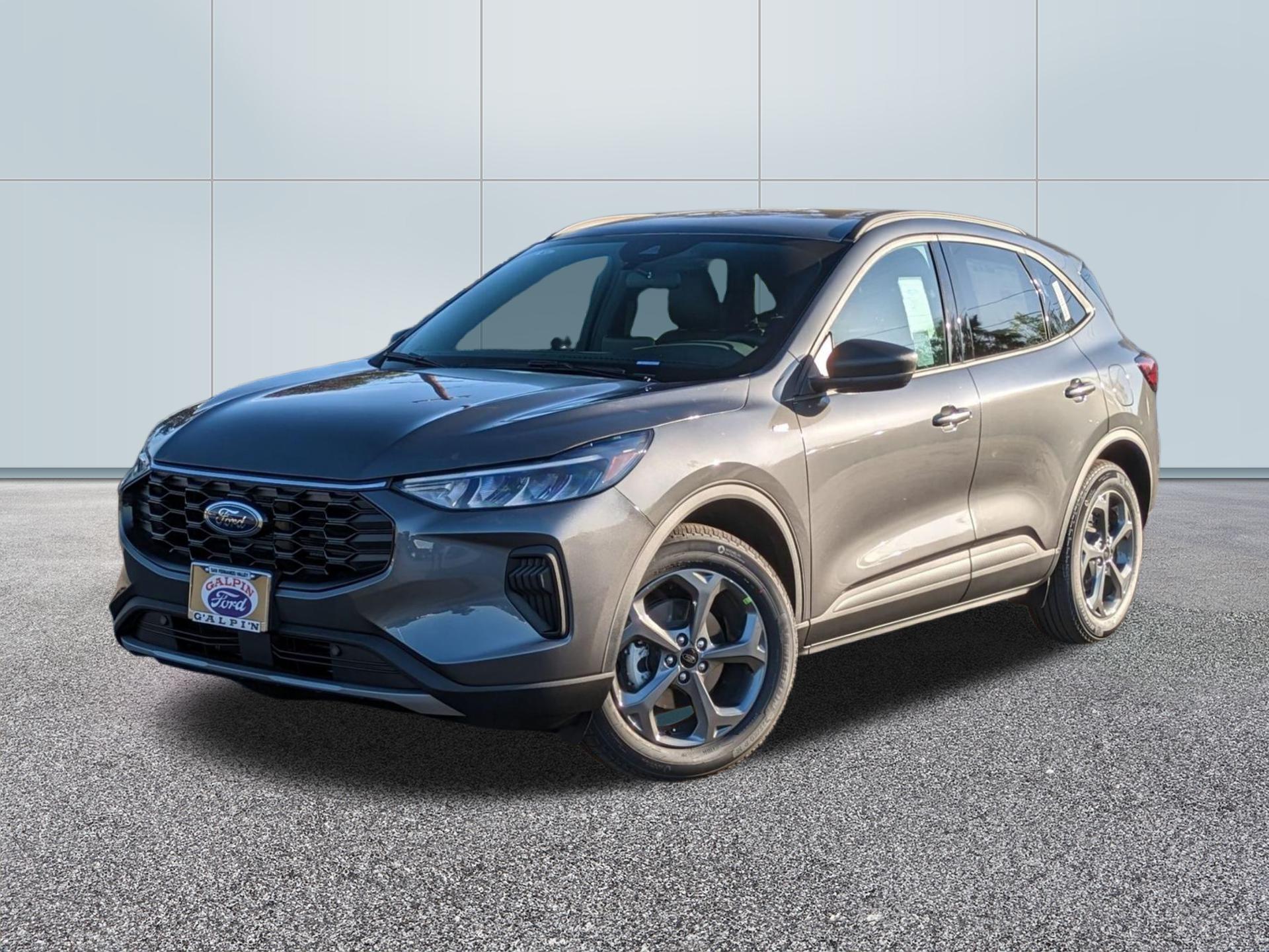 New 2025 Ford Escape Hybrid ST-Line