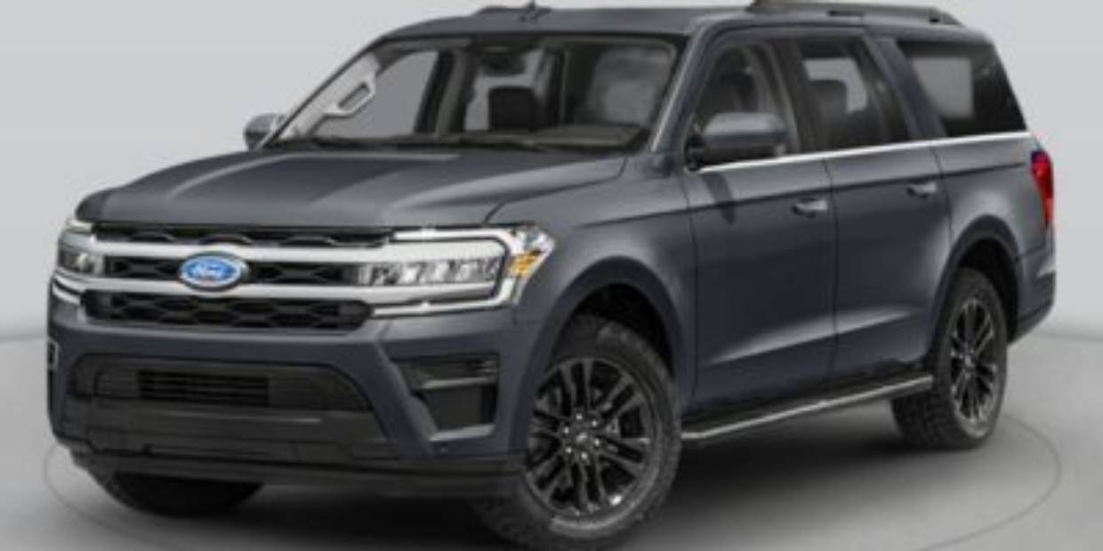 2022 Ford Expedition XLT's photo
