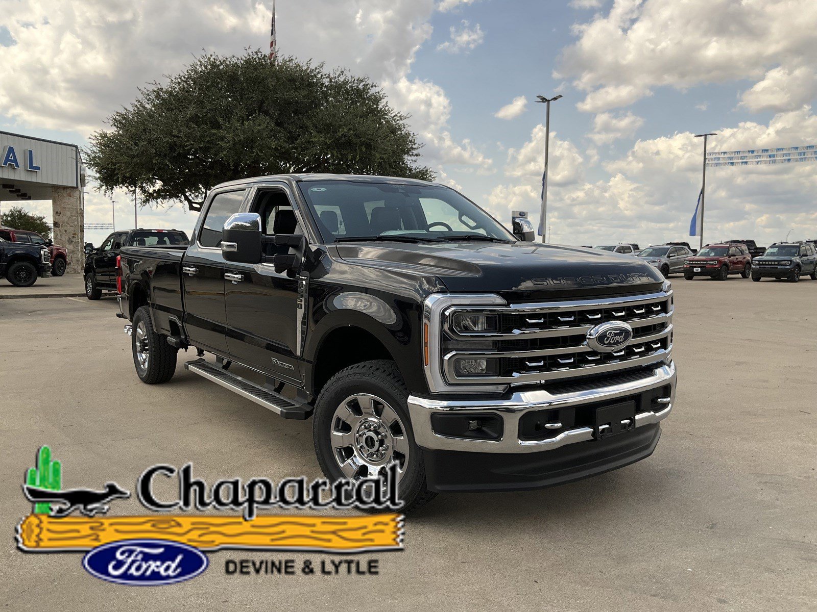 2024 Ford Super Duty F-350 SRW LARIAT