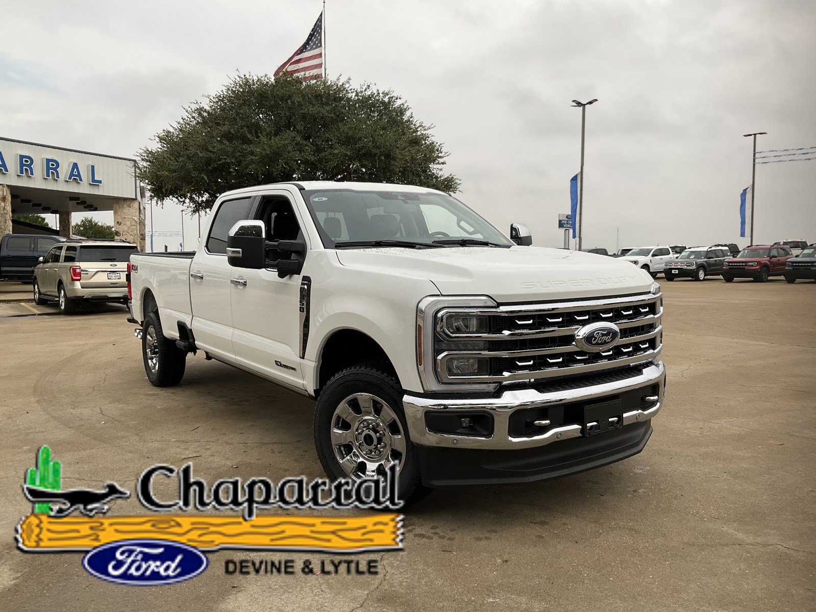 2024 Ford Super Duty F-350 SRW LARIAT