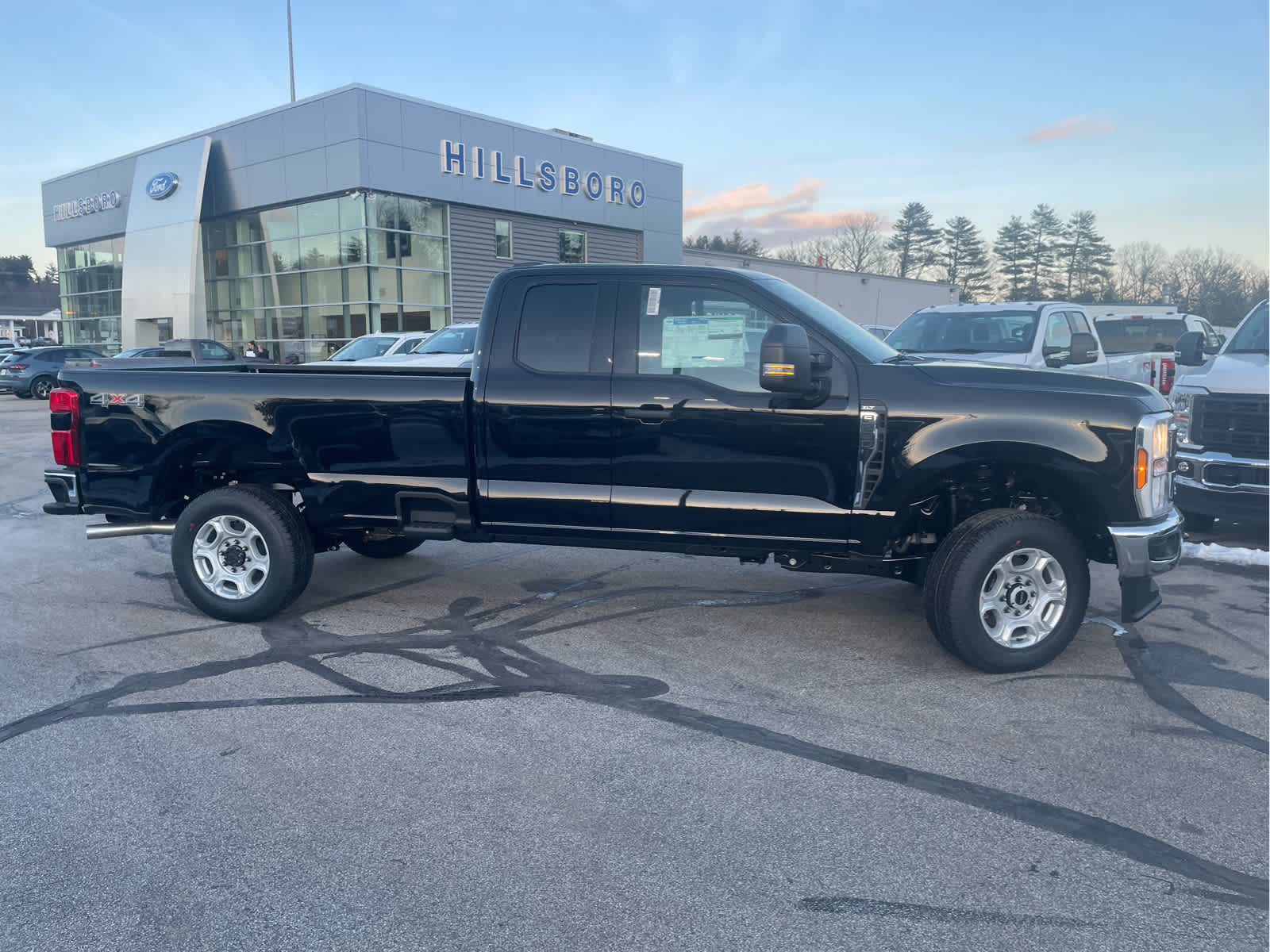 2025 Ford Super Duty F-250 SRW XLT