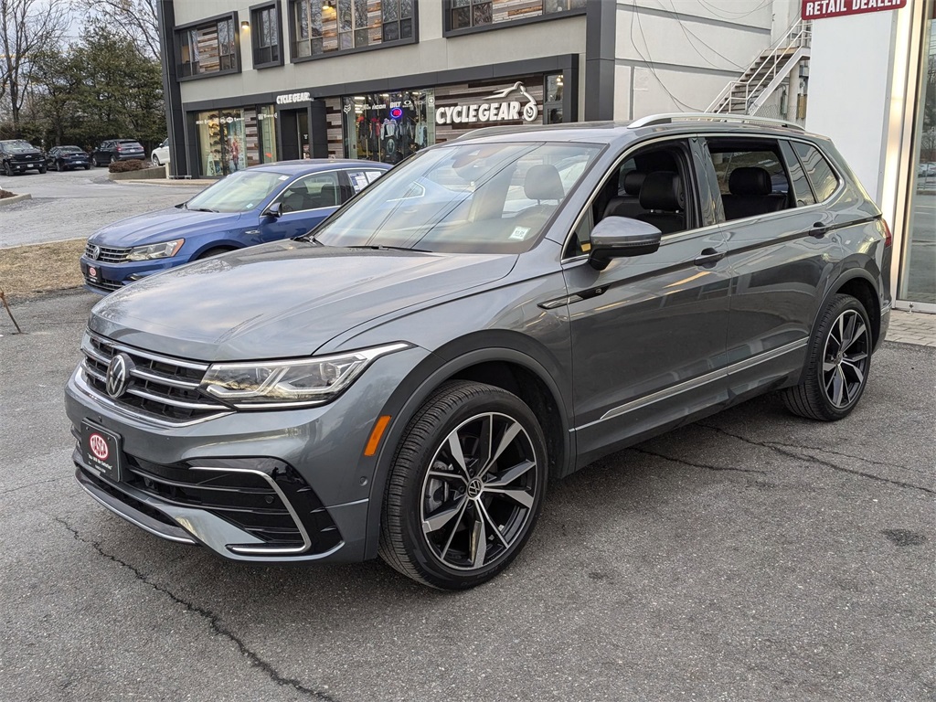 2022 Volkswagen Tiguan 2.0T SEL R-Line