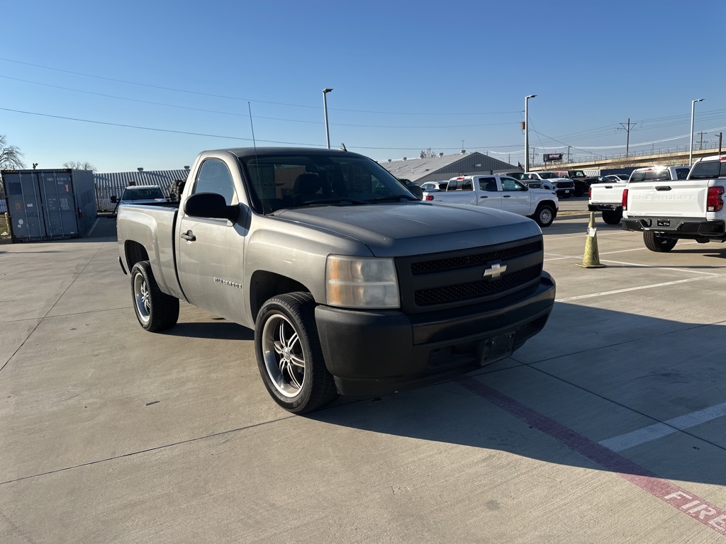 Used 2007 Chevrolet Silverado 1500 Work Truck with VIN 1GCEC14X07Z651998 for sale in Carrollton, TX