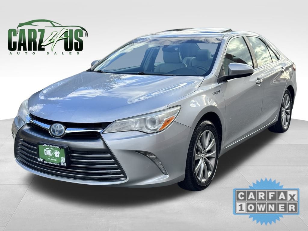 2017 Toyota Camry Hybrid XLE