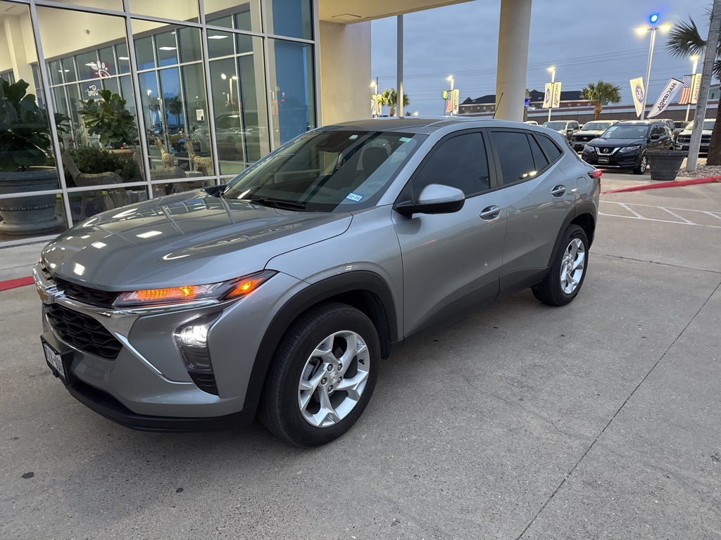 2024 Chevrolet Trax LS