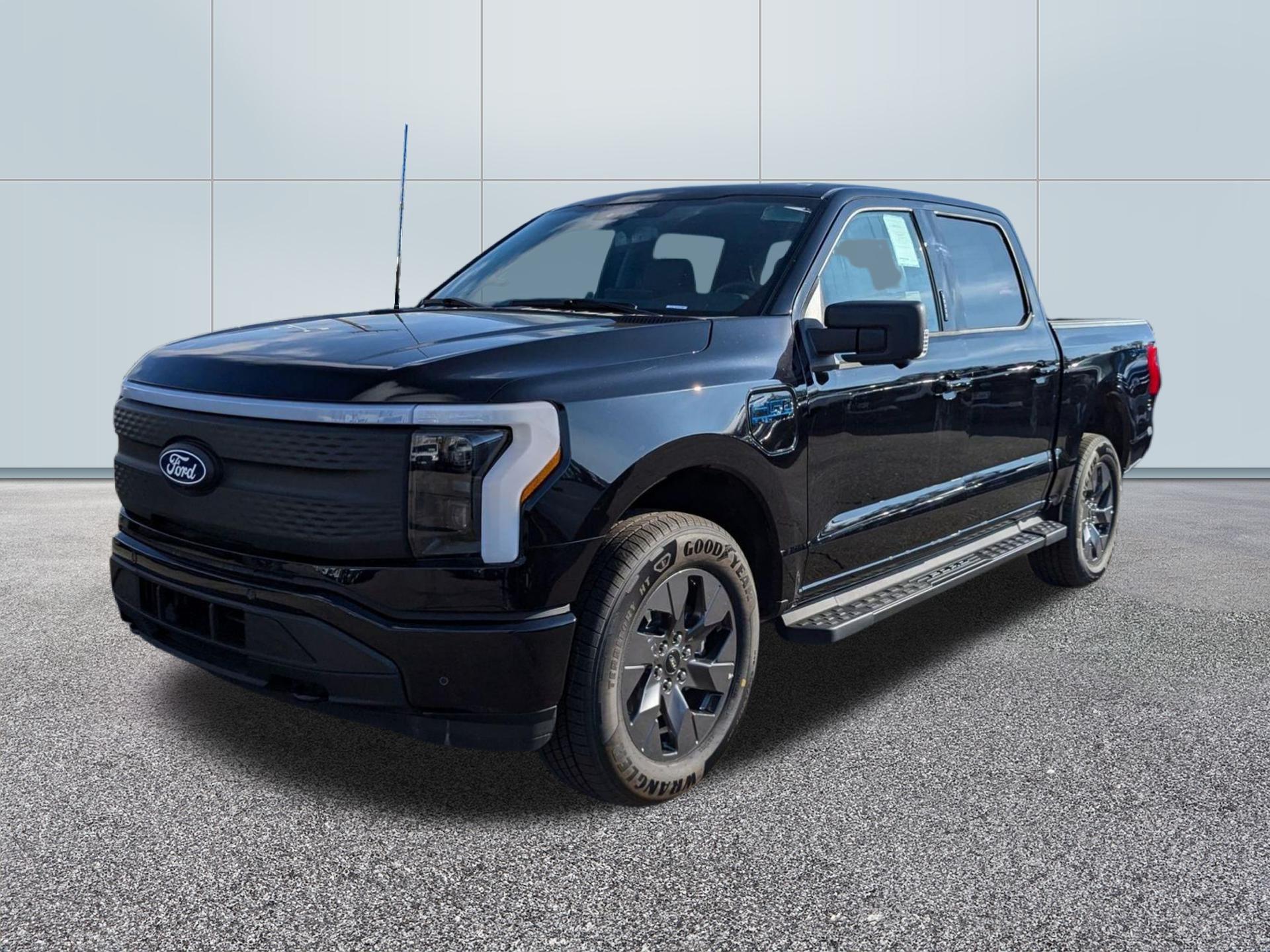 2024 Ford F-150 Lightning Flash