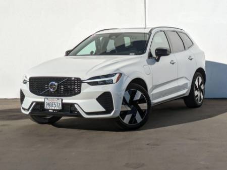 2025 Volvo XC60 Plug-In Hybrid T8 Ultra