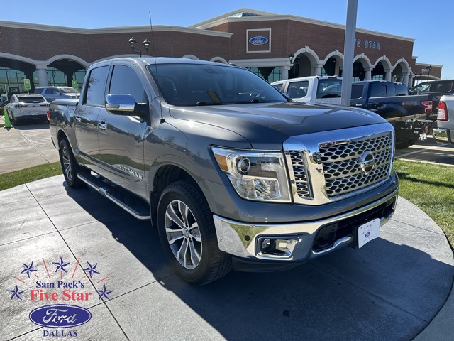 2019 Nissan Titan SL