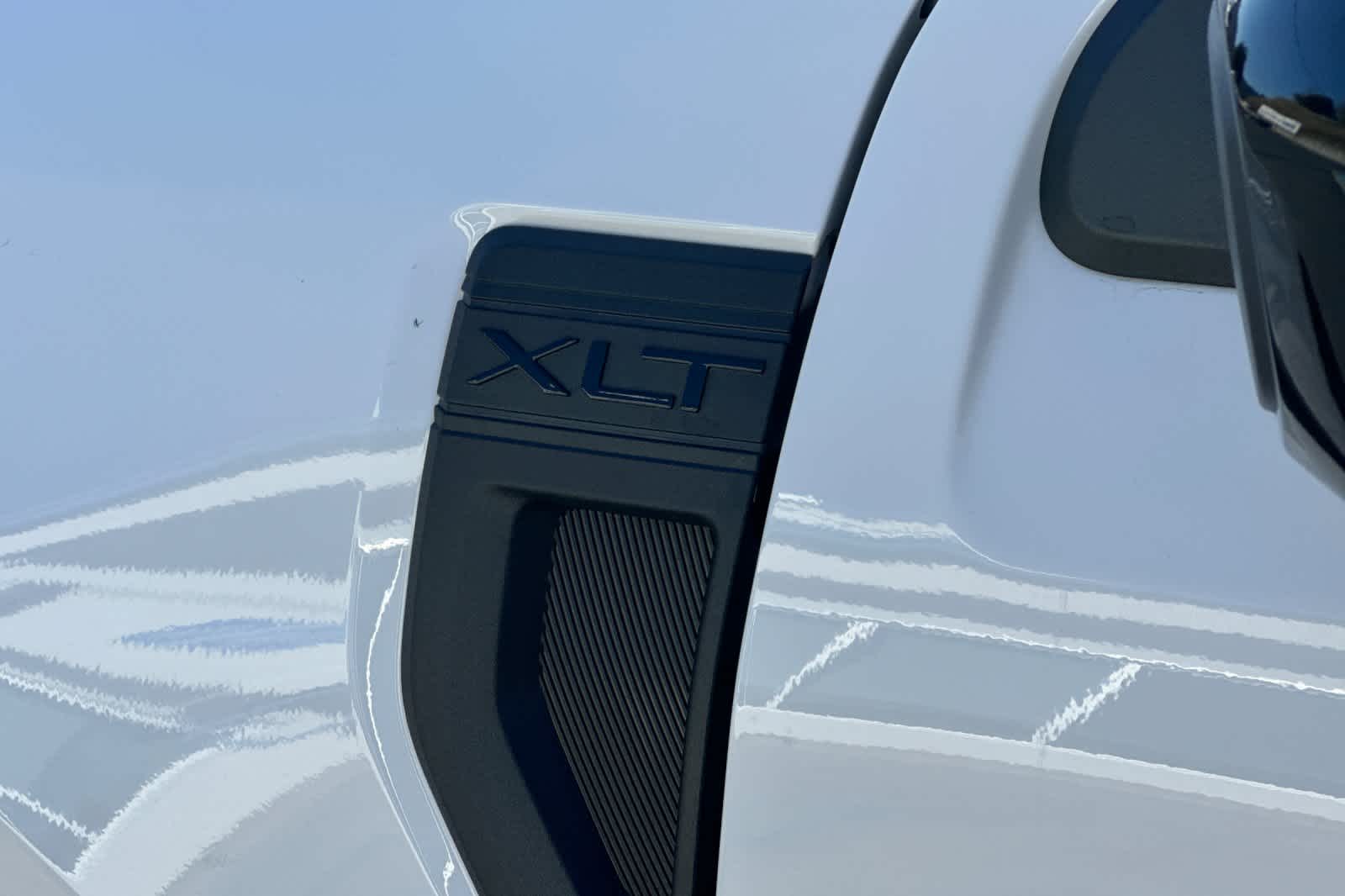2025 Ford Maverick XLT photo 4