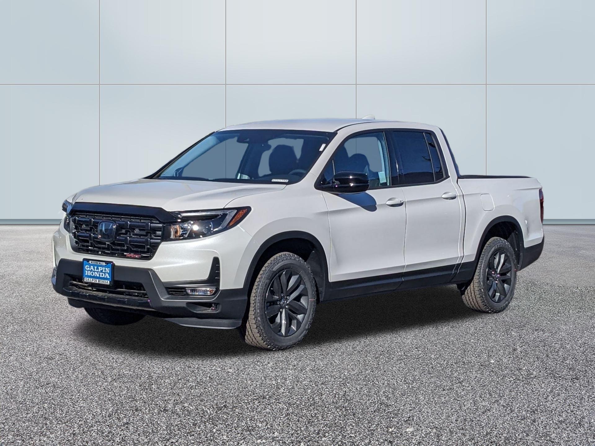 2025 Honda Ridgeline Sport photo 2