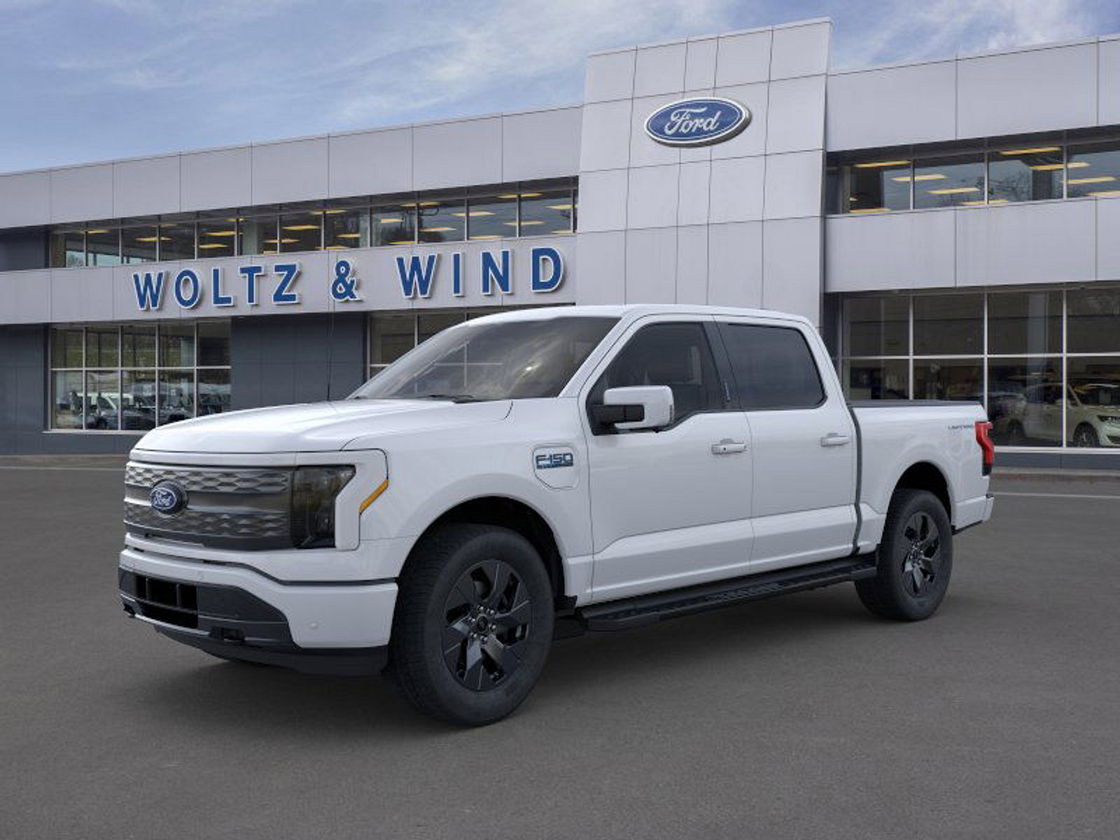 2024 Ford F-150 Lightning LARIAT