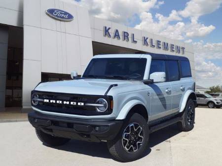 2024 Ford Bronco Outer Banks